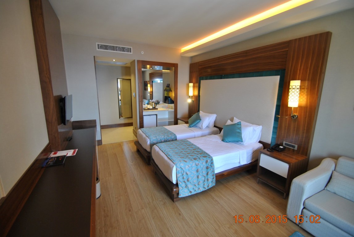 imagini hotel RAMADA KUSADASI